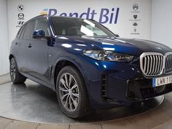 Blå Begagnad 2024 BMW X5 M Sport SUV | 929 500 kr