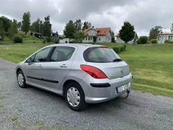 Silver Begagnad 2010 Peugeot 308 Halvkombi | 25 000 kr (Superpris)