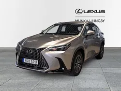 Ljusgrå Begagnad 2024 Lexus NX350h Business Edition SUV | 479 900 kr (Superpris)