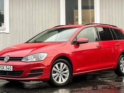 Röd Begagnad 2017 VW Golf VII Kombi | 149 900 kr (Marknadspris)
