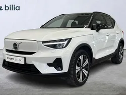 Vit Begagnad 2022 Volvo XC40 Core SUV | 314 900 kr