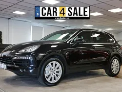 Svart Begagnad 2010 Porsche Cayenne S E-Hybrid SUV | 249 900 kr