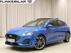 Blå Begagnad 2023 Ford Focus ST-Line X Halvkombi | 349 800 kr