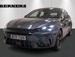 Mörkgrå (grå) Ny 2025 Cupra Leon Halvkombi | 339 900 kr (Marknadspris)