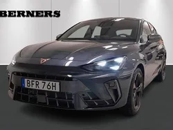 Mörkgrå (grå) Ny 2025 Cupra Leon Halvkombi | 339 900 kr (Marknadspris)