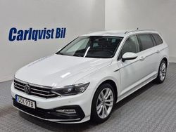 Vit Begagnad 2022 VW Passat R-line Kombi | 284 000 kr (Marknadspris)