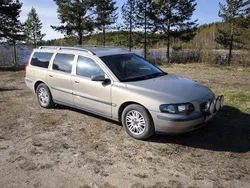Brun Begagnad 2004 Volvo V70 Business Edition Kombi | 38 000 kr (Lite dyr)