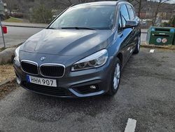 Begagnad 2017 BMW 218 Active Tourer Minibuss | 139 000 kr (Lite dyr)