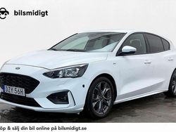 Vit Begagnad 2021 Ford Focus ST-Line Halvkombi | 159 900 kr (Marknadspris)