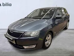 Grå Begagnad 2017 Skoda Rapid Halvkombi | 107 500 kr