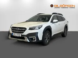 Vit Begagnad 2021 Subaru Outback SUV | 329 900 kr