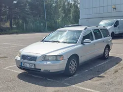 Ljusgrå Begagnad 2004 Volvo V70 Kinetic Kombi | 19 900 kr (Bra pris)