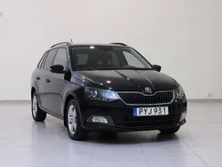 Svart Begagnad 2015 Skoda Fabia Style Kombi | 119 900 kr (Marknadspris)