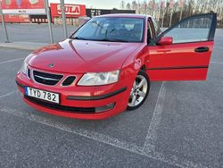 Röd Begagnad 2003 Saab 9-3 Vector Sedan | 35 000 kr (Marknadspris)