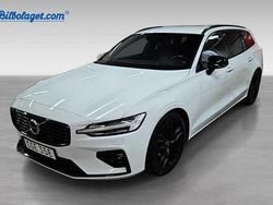 Vit Begagnad 2020 Volvo V60 R-Design Kombi | 325 000 kr (Lite dyr)