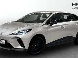 Grå (silver) Begagnad 2023 MG MG4 EV Halvkombi | 249 900 kr (Lite dyr)