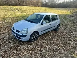 Grå Begagnad 2005 Renault Clio II Halvkombi | 15 900 kr (Bra pris)