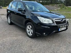 Svart Begagnad 2015 Subaru Forester SUV | 105 500 kr (Bra pris)