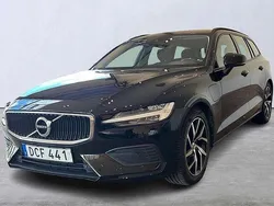 Svart Begagnad 2020 Volvo V60 Momentum Kombi | 234 900 kr (Lite dyr)