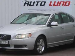 Ljusgrå (gråmetallic) Begagnad 2007 Volvo S80 Summum Sedan | 39 900 kr (Marknadspris)
