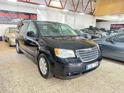 Svart Begagnad 2010 Chrysler Grand Voyager Minibuss | 75 900 kr (Dyr)