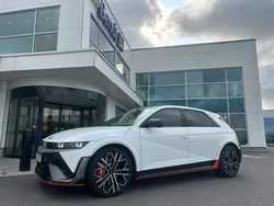 Vit Begagnad 2024 Hyundai Ioniq 5 SUV | 739 500 kr