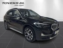 Svart Begagnad 2021 BMW X1 SUV | 279 000 kr (Marknadspris)