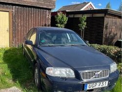 Blå Begagnad 2004 Volvo S80 Business Edition Sedan | 10 000 kr (Superpris)