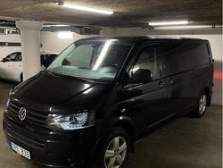 Svart Begagnad 2013 VW T5 Van | 129 900 kr (Dyr)