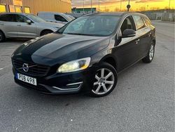 Begagnad 2015 Volvo V60 Momentum Kombi | 39 900 kr