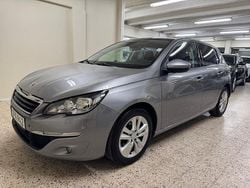 Grå Begagnad 2014 Peugeot 308 Active Halvkombi | 54 900 kr (Bra pris)
