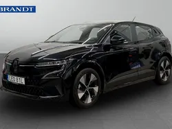 Svart Begagnad 2023 Renault Mégane Equilibre Halvkombi | 279 900 kr (Marknadspris)