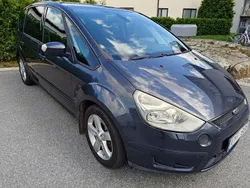 Grå Begagnad 2006 Ford S-MAX S Minibuss | 55 000 kr (Lite dyr)