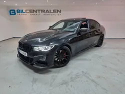 Svart Begagnad 2021 BMW 330e M Sport Sedan | 384 900 kr (Lite dyr)