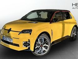 Ny 2025 Renault R5 Iconic Halvkombi | 409 900 kr (Marknadspris)