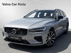 Silver Begagnad 2024 Volvo V60 Plus Kombi | 474 900 kr (Marknadspris)