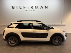 Vit Begagnad 2014 Citroën C4 Cactus PureTech Halvkombi | 79 900 kr (Lite dyr)