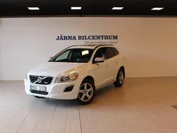 Vit Begagnad 2011 Volvo XC60 R-Design SUV | 154 900 kr (Marknadspris)