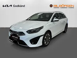 Vit (/wd/ casa white s) Begagnad 2022 Kia Ceed Sportswagon Kombi | 239 900 kr (Marknadspris)