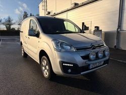 Grå Begagnad 2018 Citroën Berlingo Van | 69 000 kr (Marknadspris)