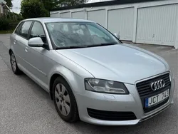 Silver Begagnad 2009 Audi A3 Sportback Attraction Halvkombi | 38 000 kr (Bra pris)