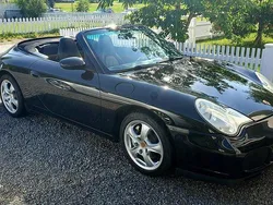 Svart Begagnad 2003 Porsche 911 Carrera 4 Cabriolet Cab | 299 911 kr