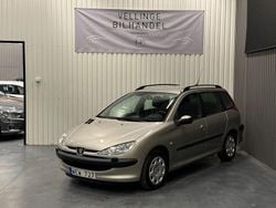 Grå Begagnad 2004 Peugeot 206 Kombi | 19 900 kr (Marknadspris)