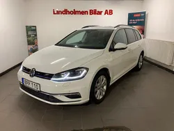 Vit Begagnad 2018 VW Golf VII Kombi | 139 900 kr (Bra pris)