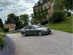 Grå Begagnad 2002 Saab 9-3 Aero Halvkombi | 19 000 kr (Lite dyr)