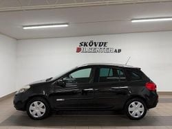 Svartmetallic Begagnad 2011 Renault Clio GrandTour Kombi | 56 500 kr (Marknadspris)