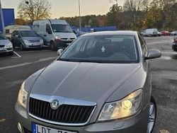Brun Begagnad 2011 Skoda Octavia Elegance Halvkombi | 48 000 kr (Bra pris)