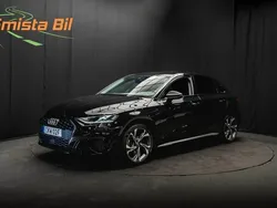 Svart Begagnad 2023 Audi A3 Advanced Halvkombi | 278 900 kr