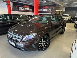Brun Begagnad 2014 Mercedes GLA250 SUV | 209 900 kr