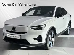 Vit Begagnad 2023 Volvo EC40 Single Motor Extended Range SUV | 429 900 kr (Dyr)